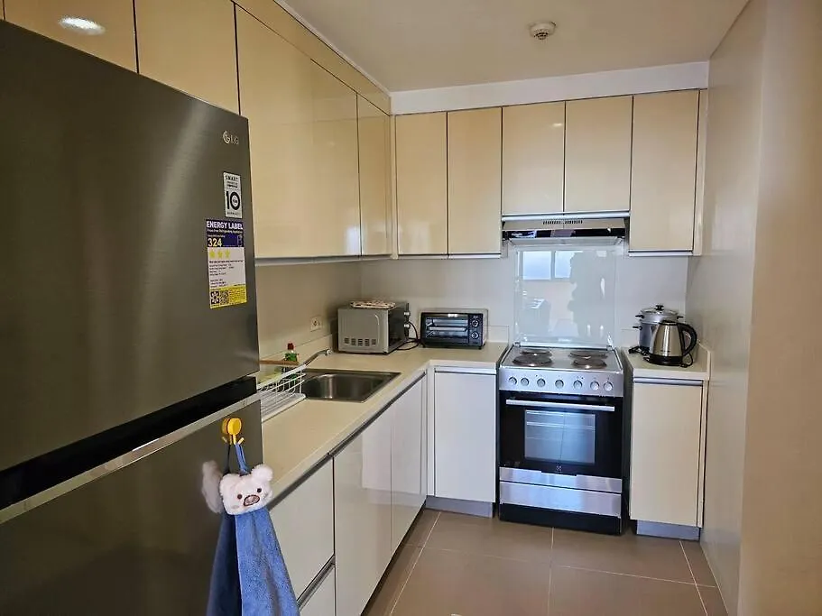 The Infinity Towers In Bgc - Simple, Elegant & Spacious 2 Bedroom Manilla