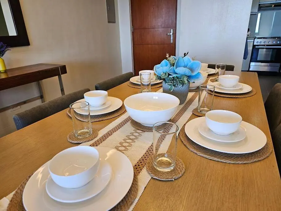 The Infinity Towers In Bgc - Simple, Elegant & Spacious 2 Bedroom Manilla 0*,  Filippijnen