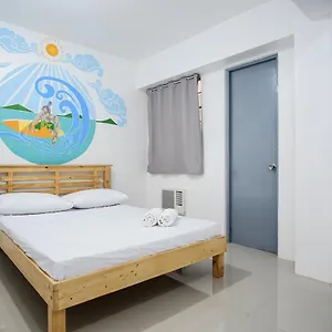 Frank Lloyd Apartelle Manilla