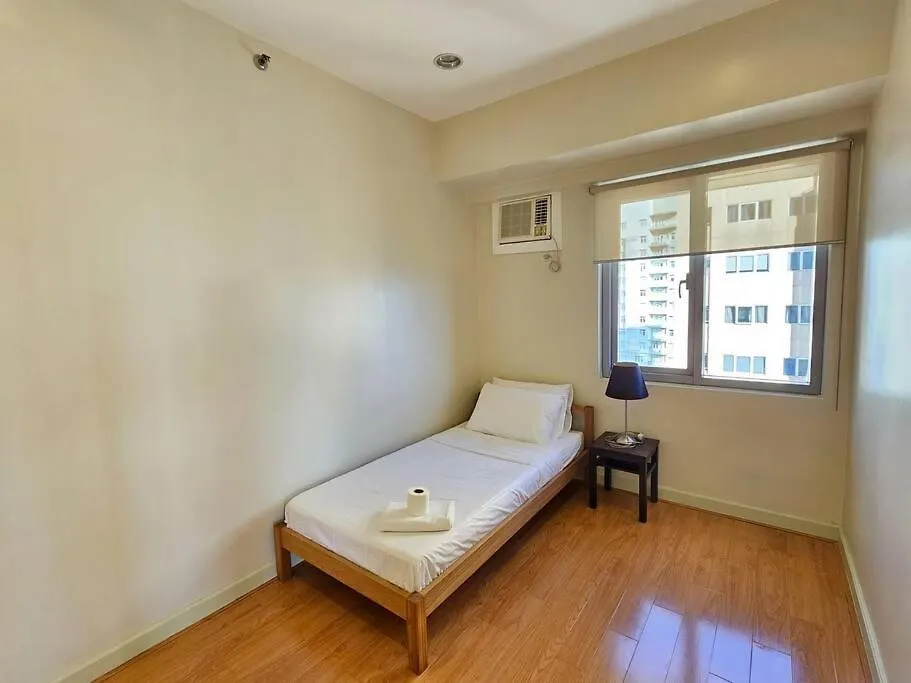 The Infinity Towers In Bgc - Simple, Elegant & Spacious 2 Bedroom Manila 0*,  Philippines